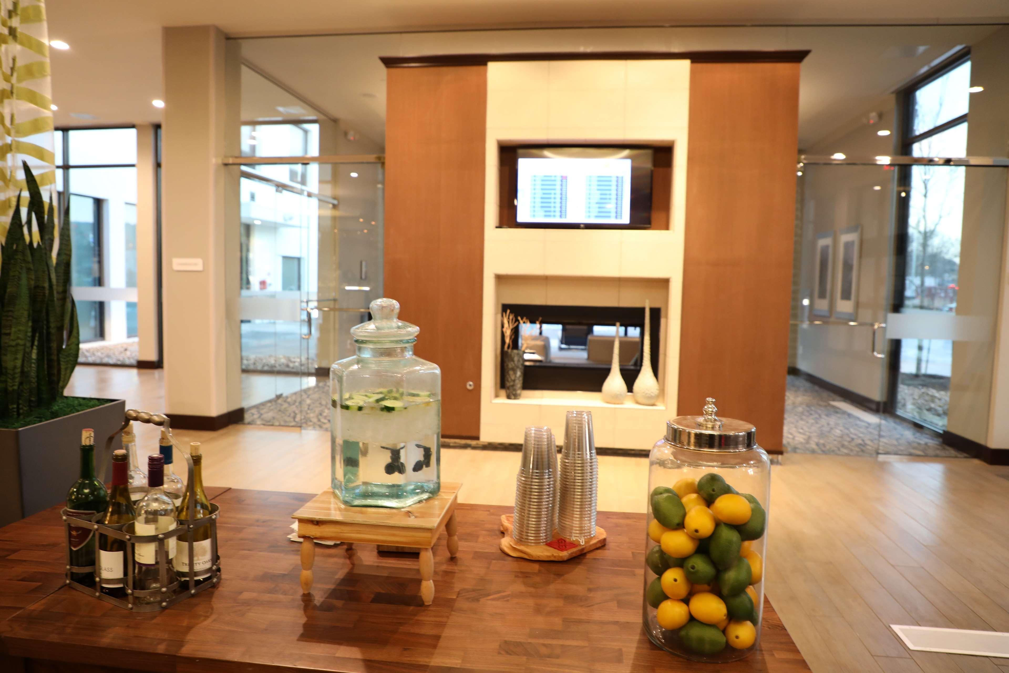 Hilton Garden Inn Austin Airport Esterno foto