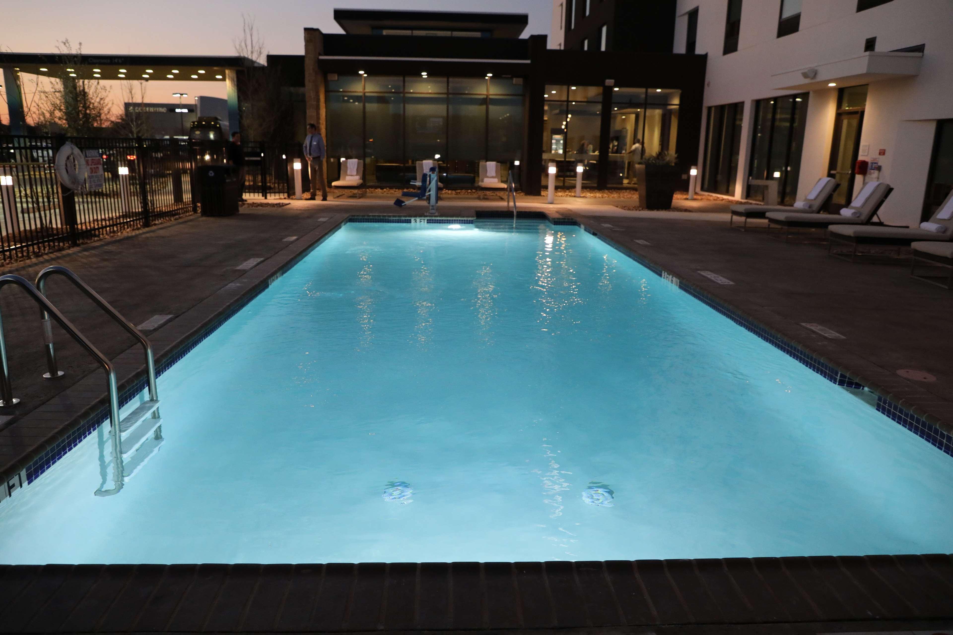 Hilton Garden Inn Austin Airport Esterno foto