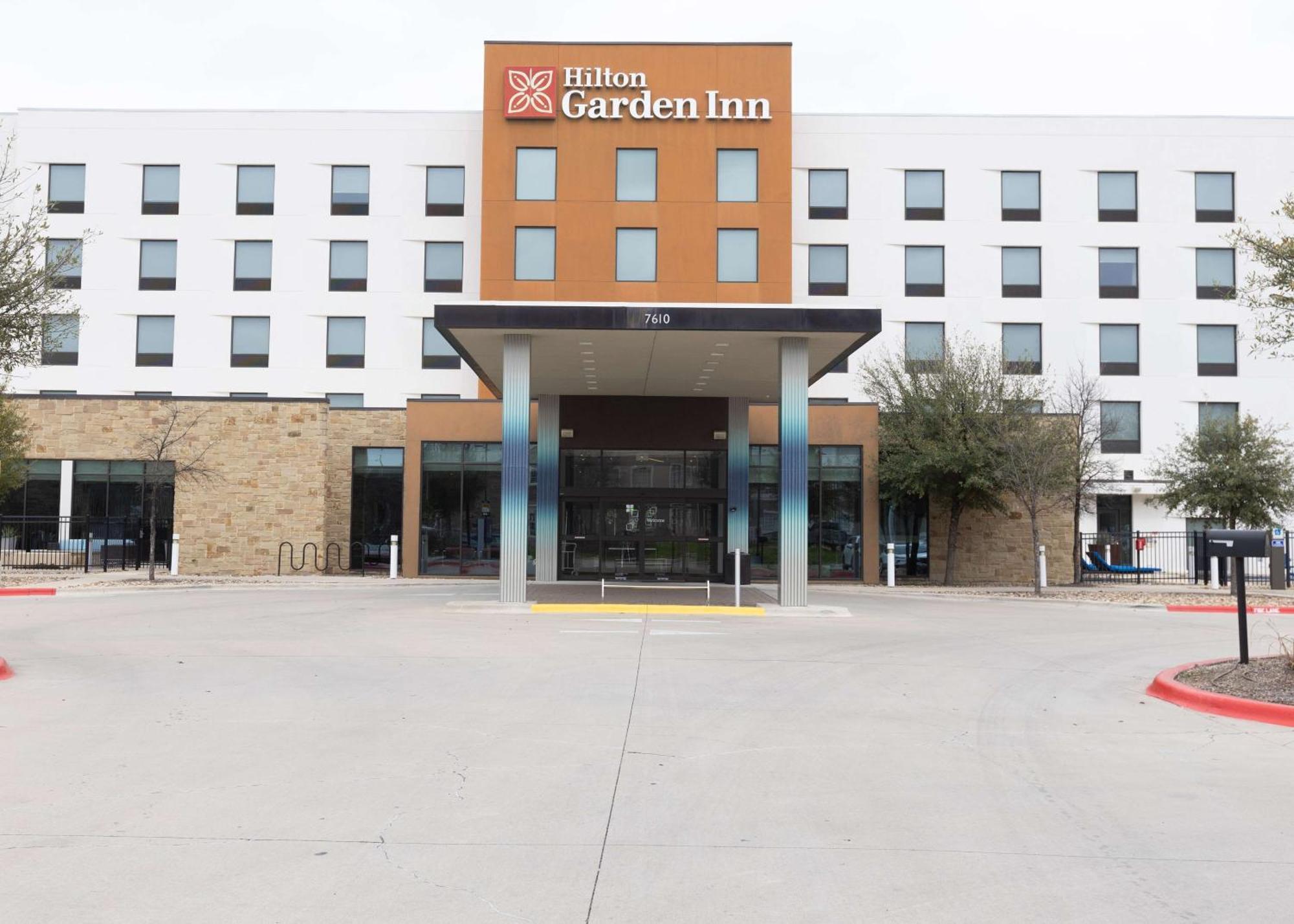 Hilton Garden Inn Austin Airport Esterno foto